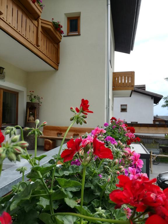 Pension Sprenger San Valentino alla Muta Luaran gambar